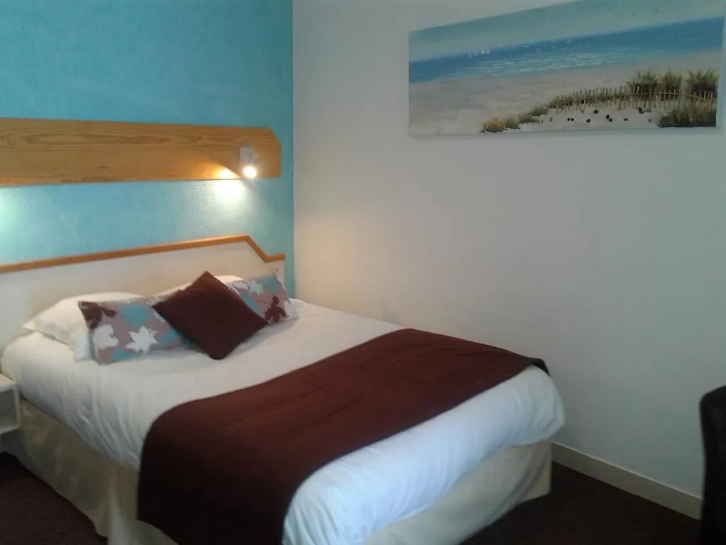 ** Hotel Logis Auberge Du Bon Cidre Fouesnant France